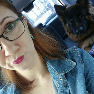 Meet your Posher, Arielle